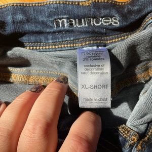 Maurice’s dark wash jeggings